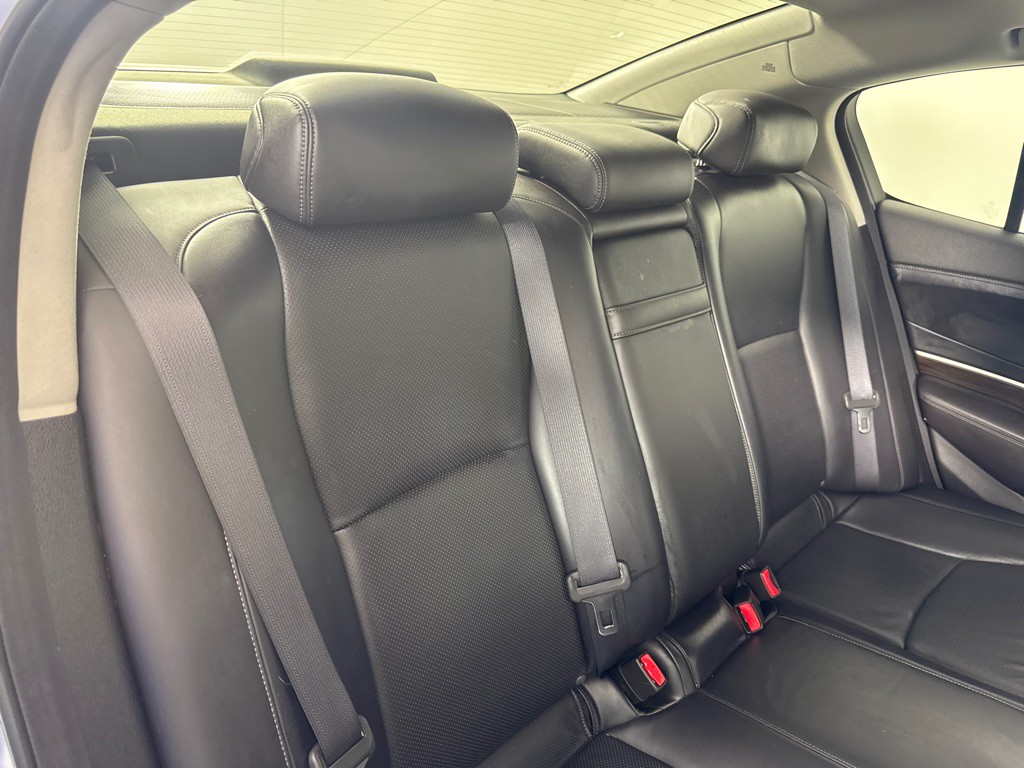 2014 Acura RLX Image 23