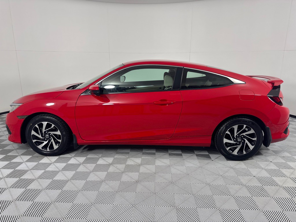 2016 Honda Civic Image 9