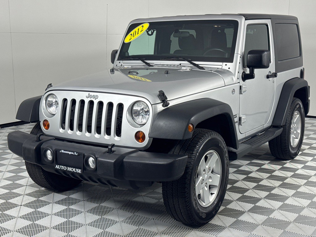 2012 Jeep Wrangler Image 10