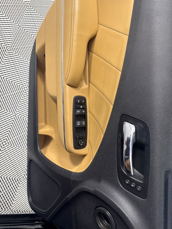 2013 Dodge Charger Image 12