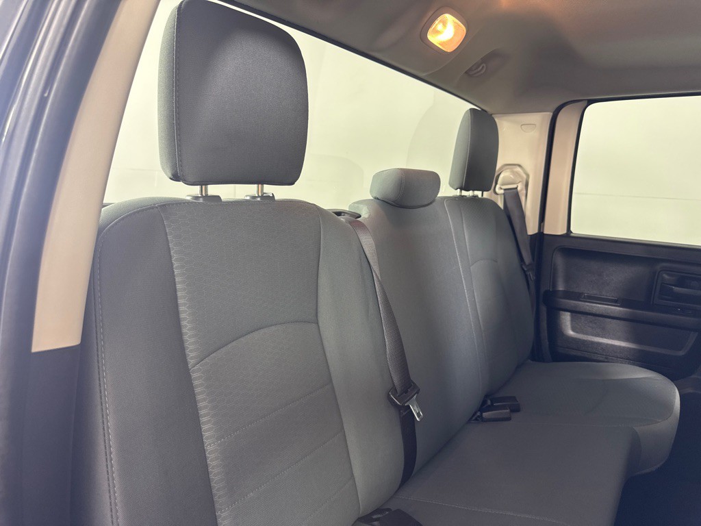 2017 RAM 1500 Image 16