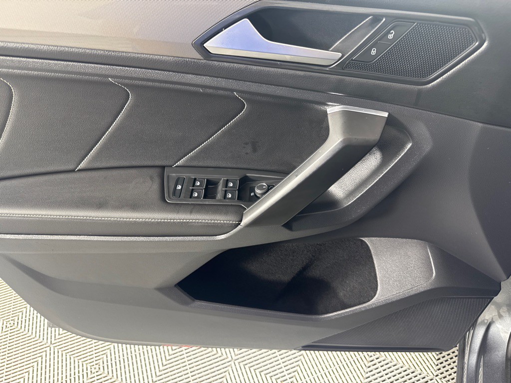 2022 Volkswagen Tiguan Image 9