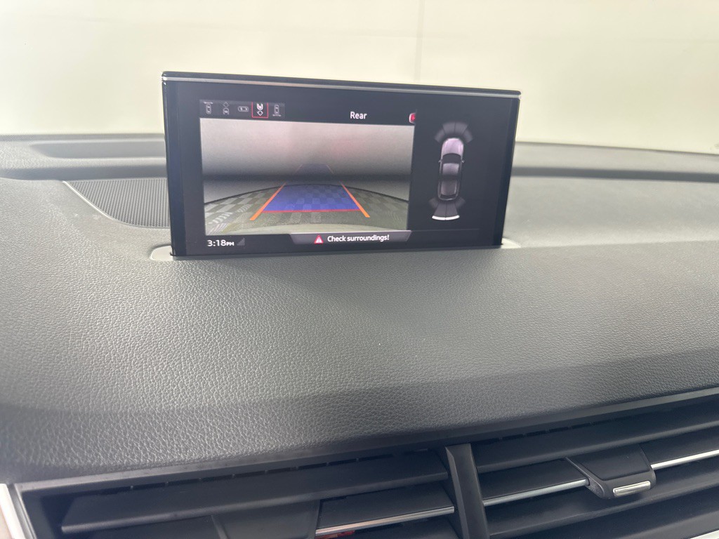 2018 Audi Q7 Image 19