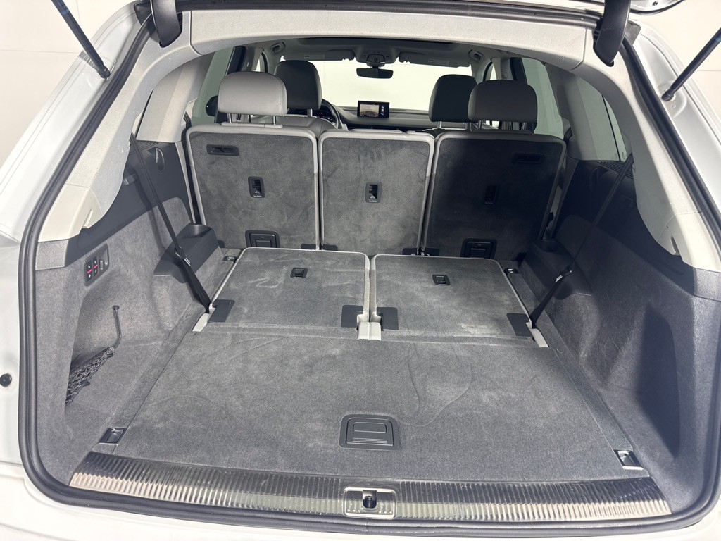 2018 Audi Q7 Image 24