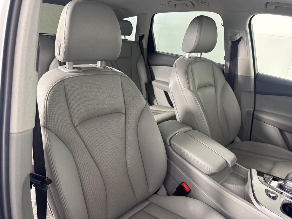 2018 Audi Q7 Image 28