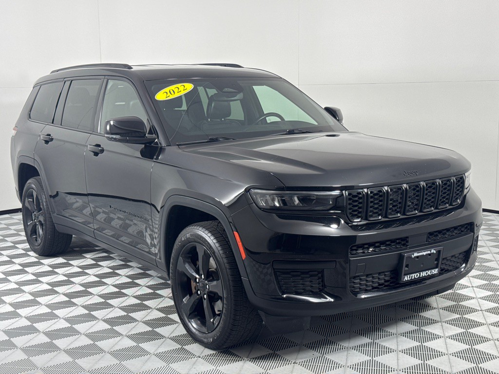 2022 Jeep Grand Cherokee Image 3