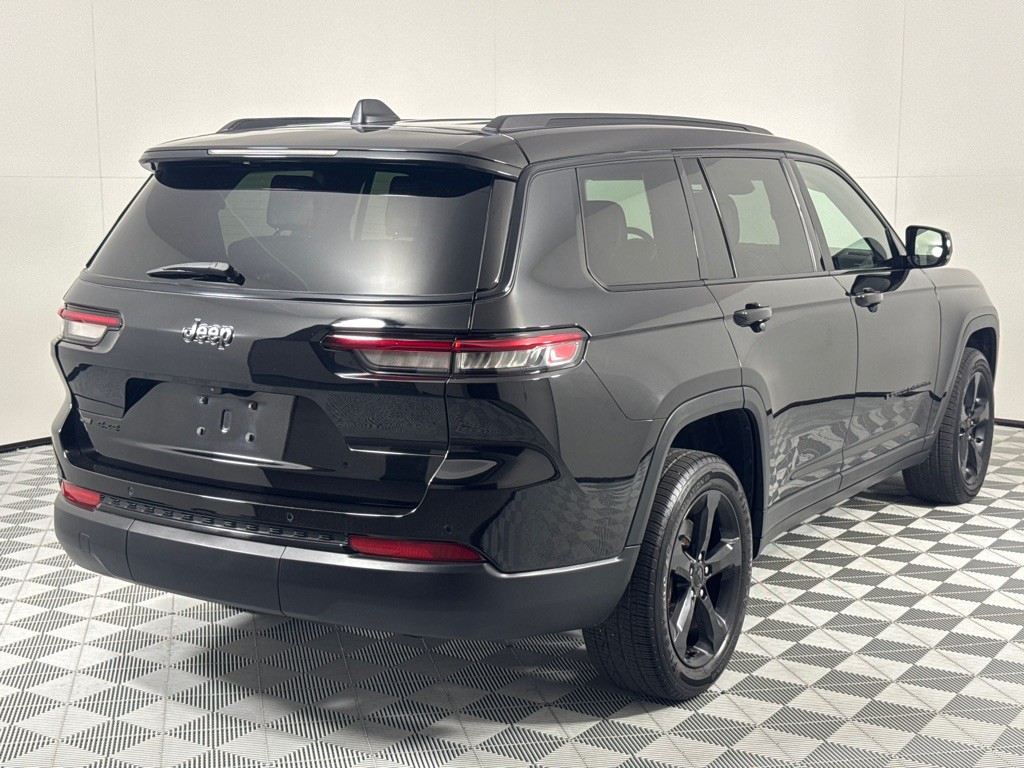 2022 Jeep Grand Cherokee Image 5