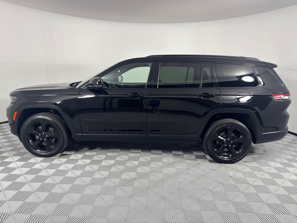 2022 Jeep Grand Cherokee Image 9