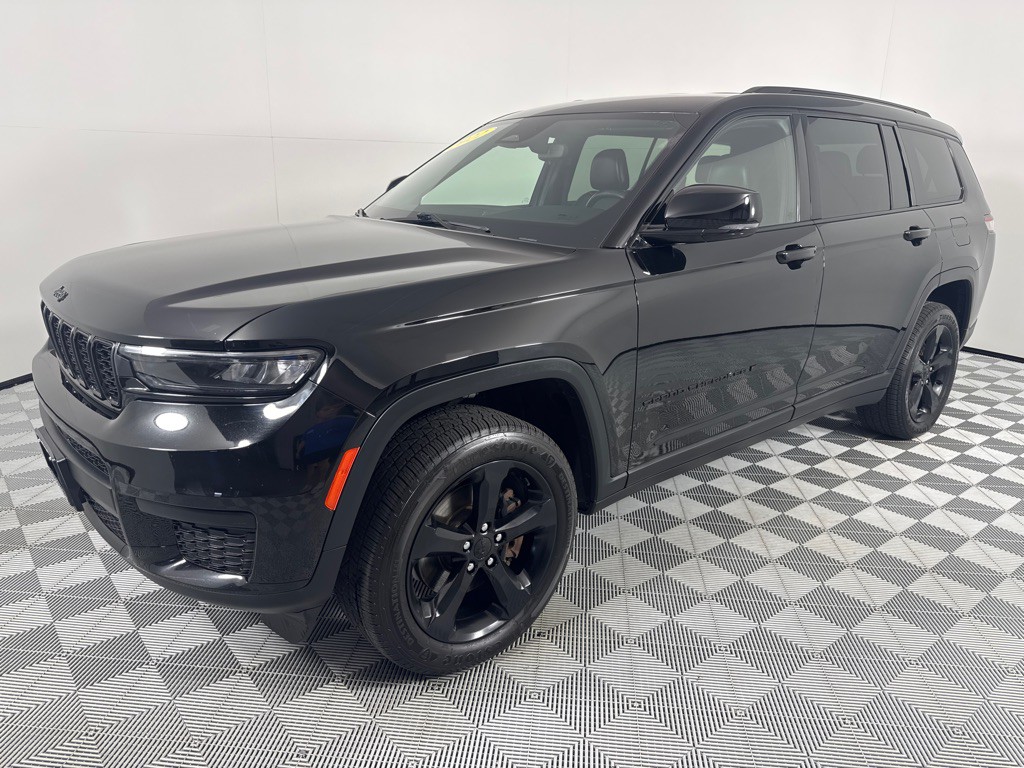 2022 Jeep Grand Cherokee Image 10