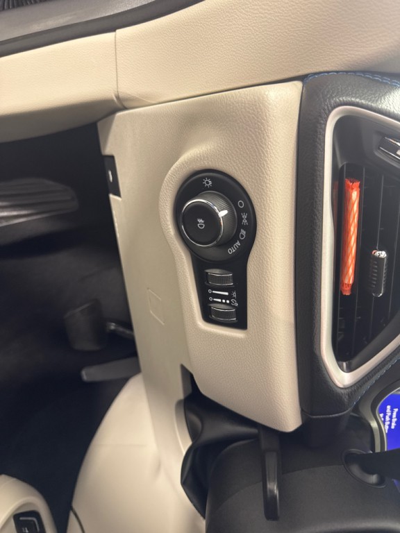 2021 Chrysler Pacifica Image 16