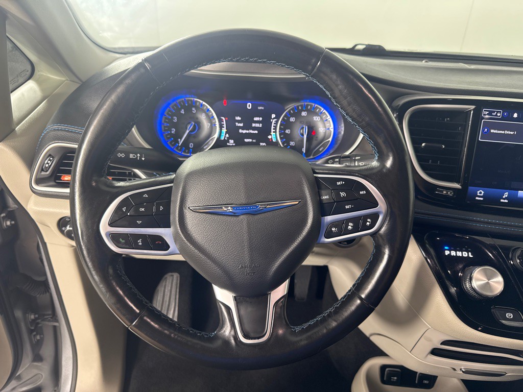 2021 Chrysler Pacifica Image 17