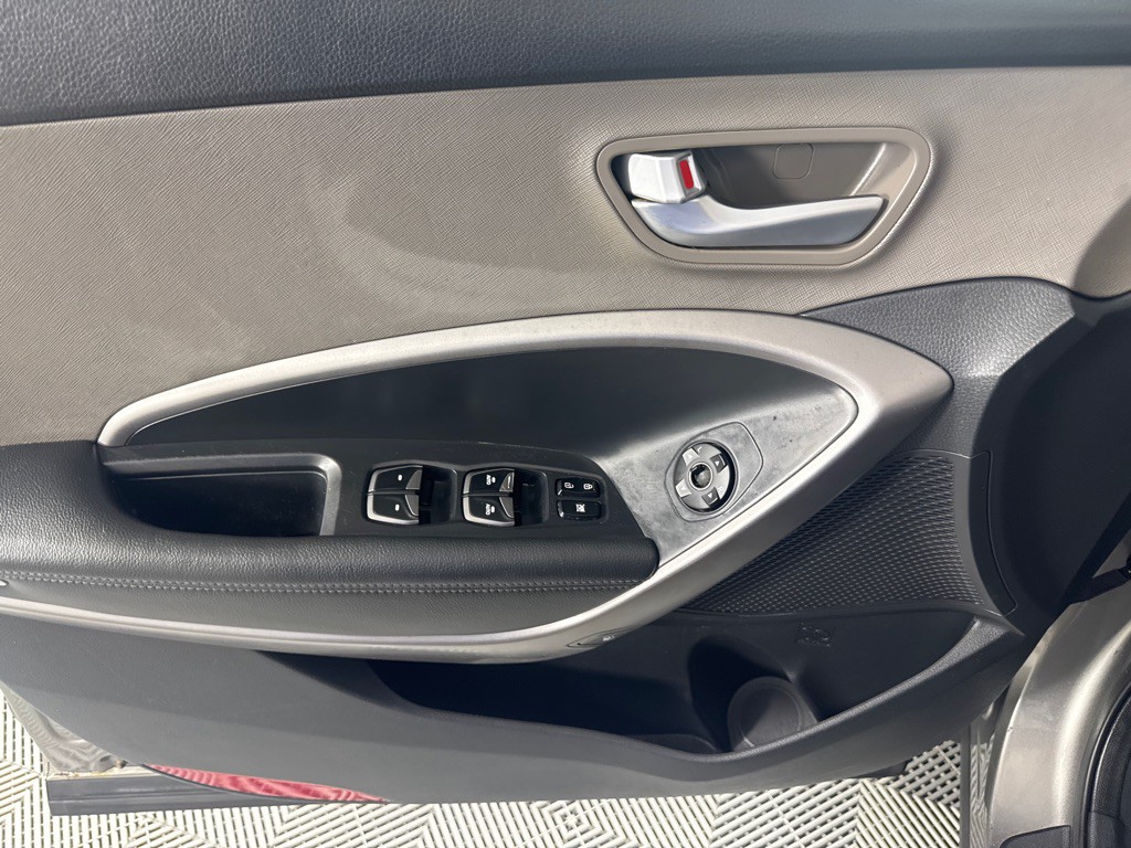 2015 Hyundai Santa Fe Sport Image 13