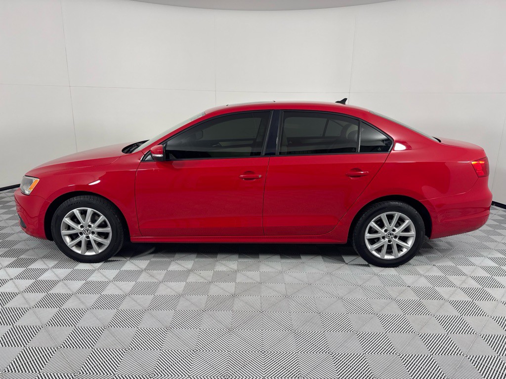 2012 Volkswagen Jetta Image 8