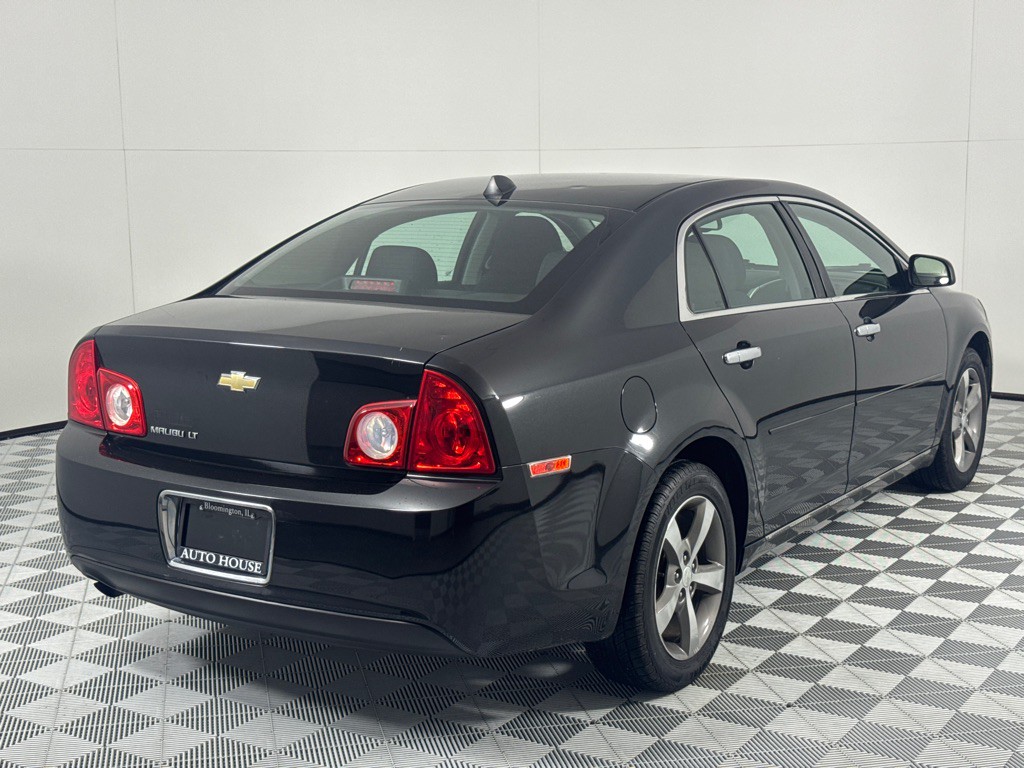 2012 Chevrolet Malibu Image 5
