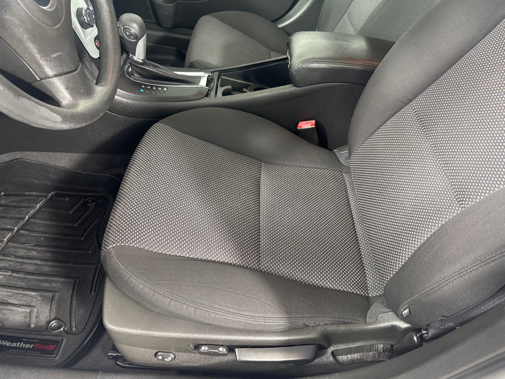 2012 Chevrolet Malibu Image 12