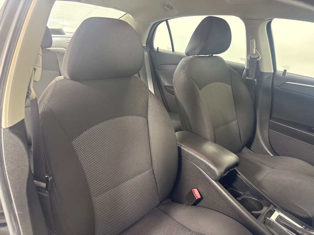 2012 Chevrolet Malibu Image 22