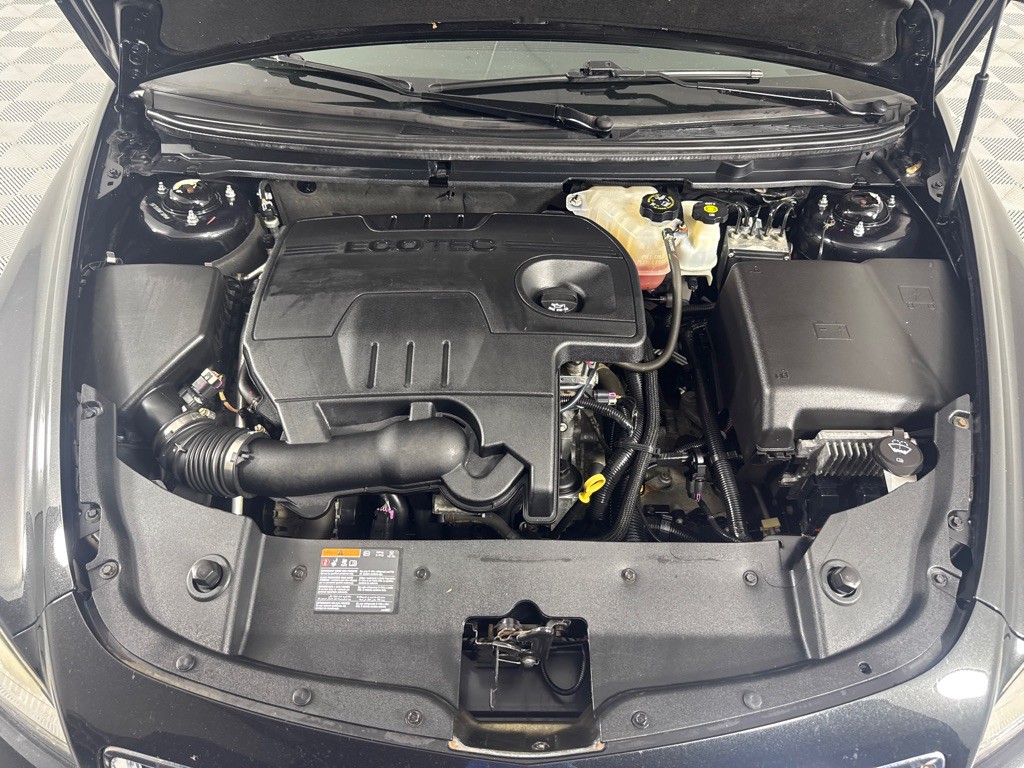 2012 Chevrolet Malibu Image 24