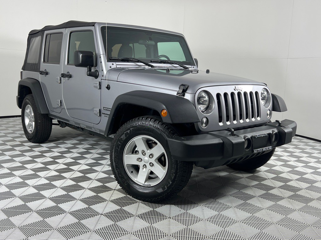 2016 Jeep Wrangler Unlimited Image 2