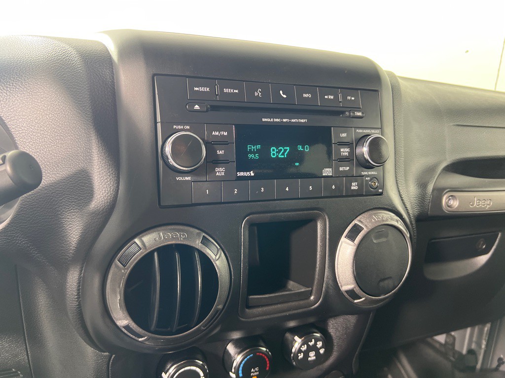 2016 Jeep Wrangler Unlimited Image 17