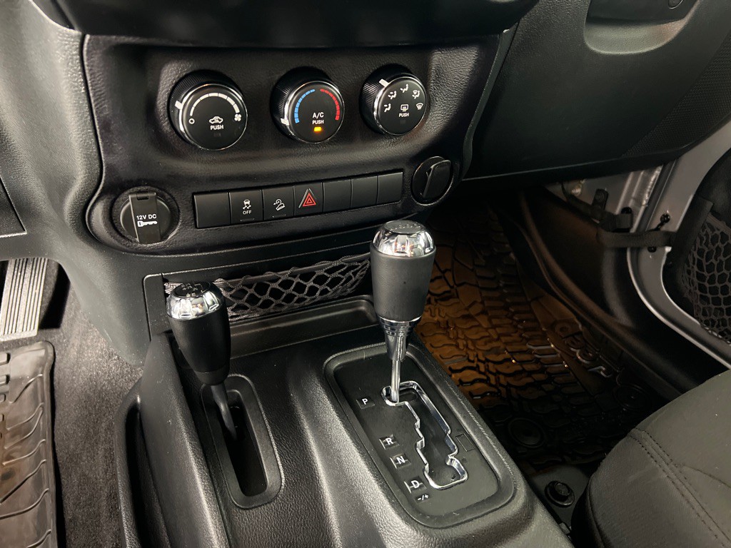 2016 Jeep Wrangler Unlimited Image 18