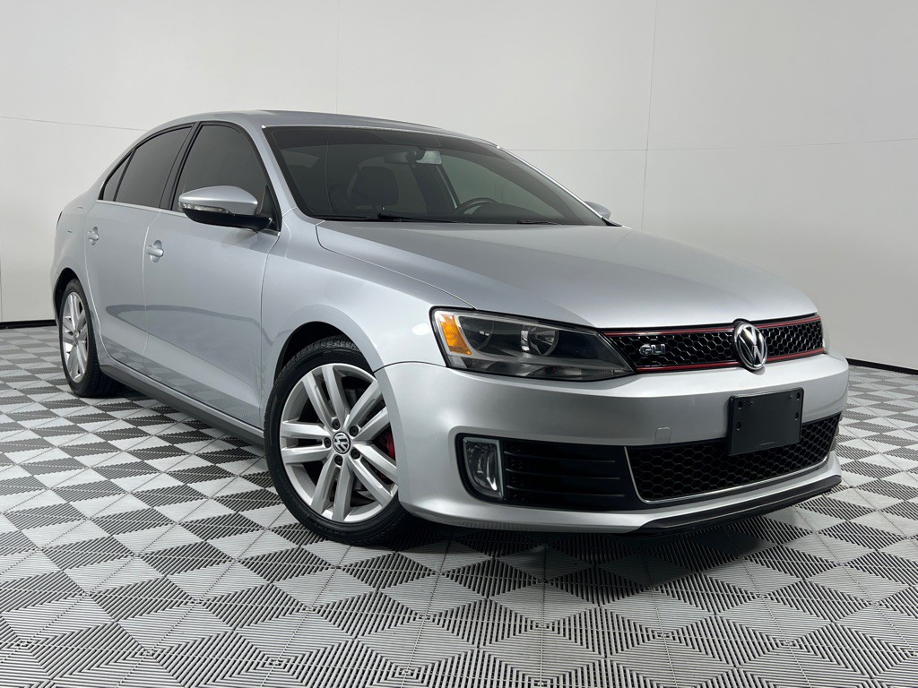 2014 Volkswagen Jetta Image 2