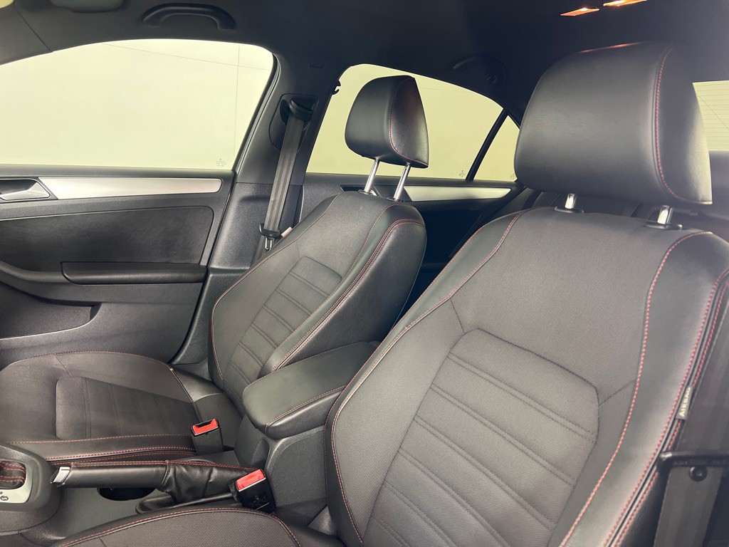 2014 Volkswagen Jetta Image 14
