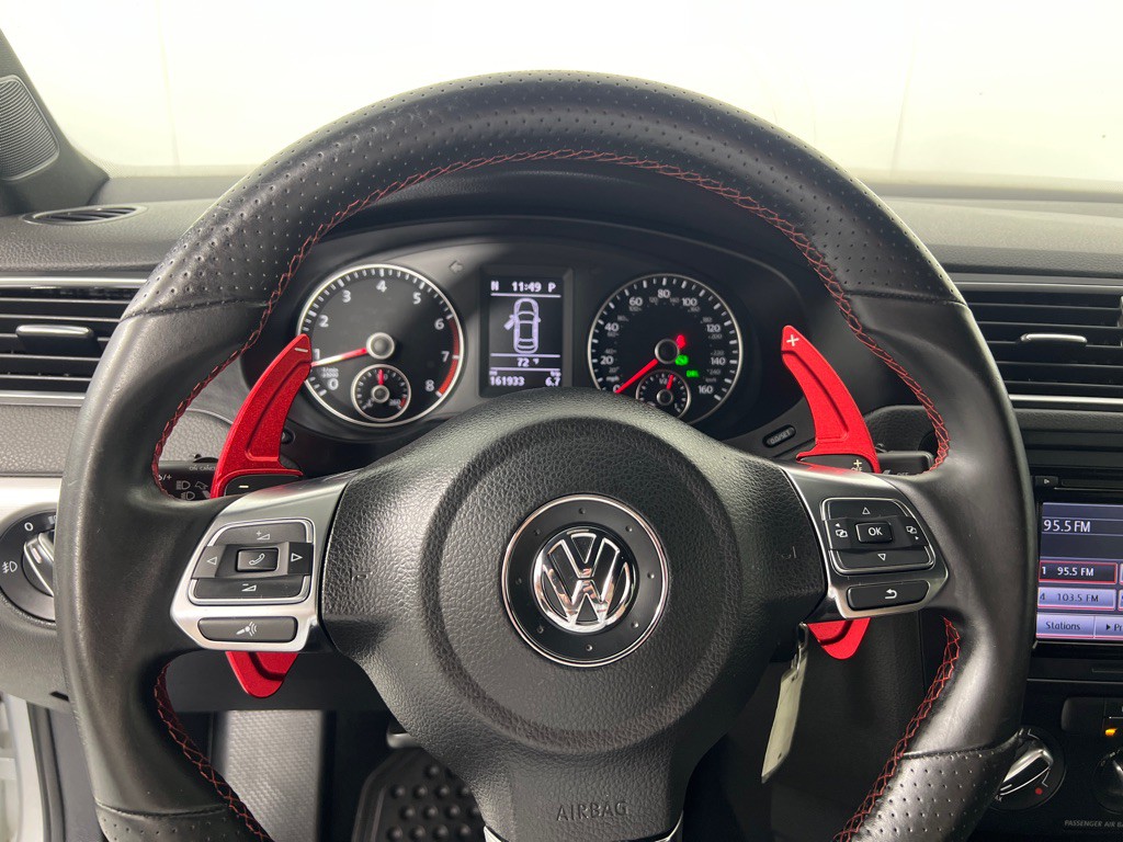2014 Volkswagen Jetta Image 17