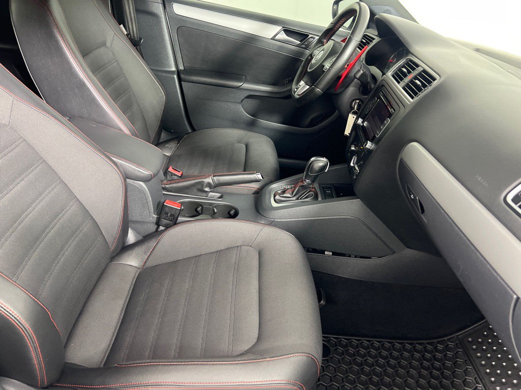 2014 Volkswagen Jetta Image 23