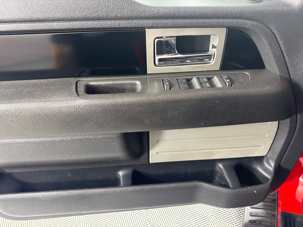 2011 Ford F-150 Image 12
