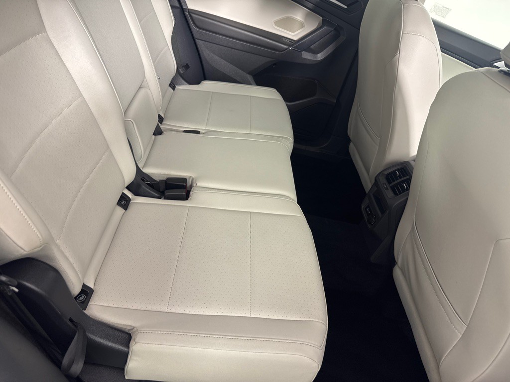 2020 Volkswagen Tiguan Image 25