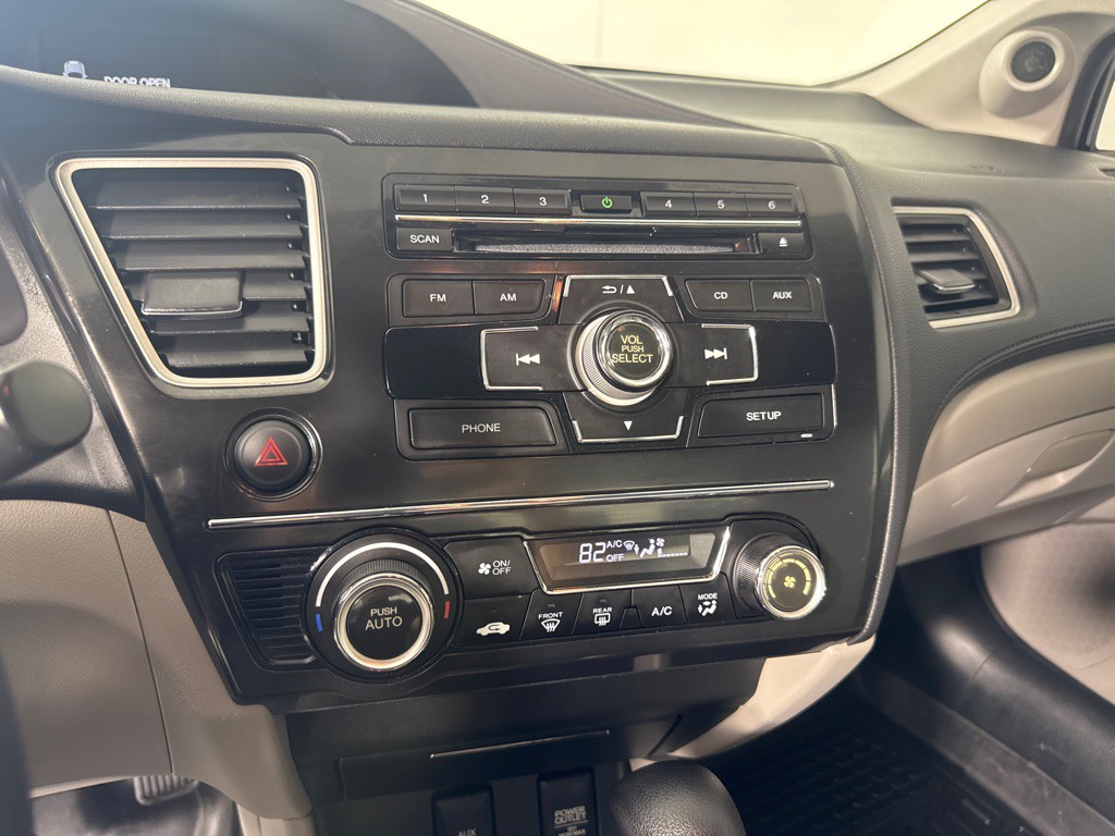 2013 Honda Civic Image 17