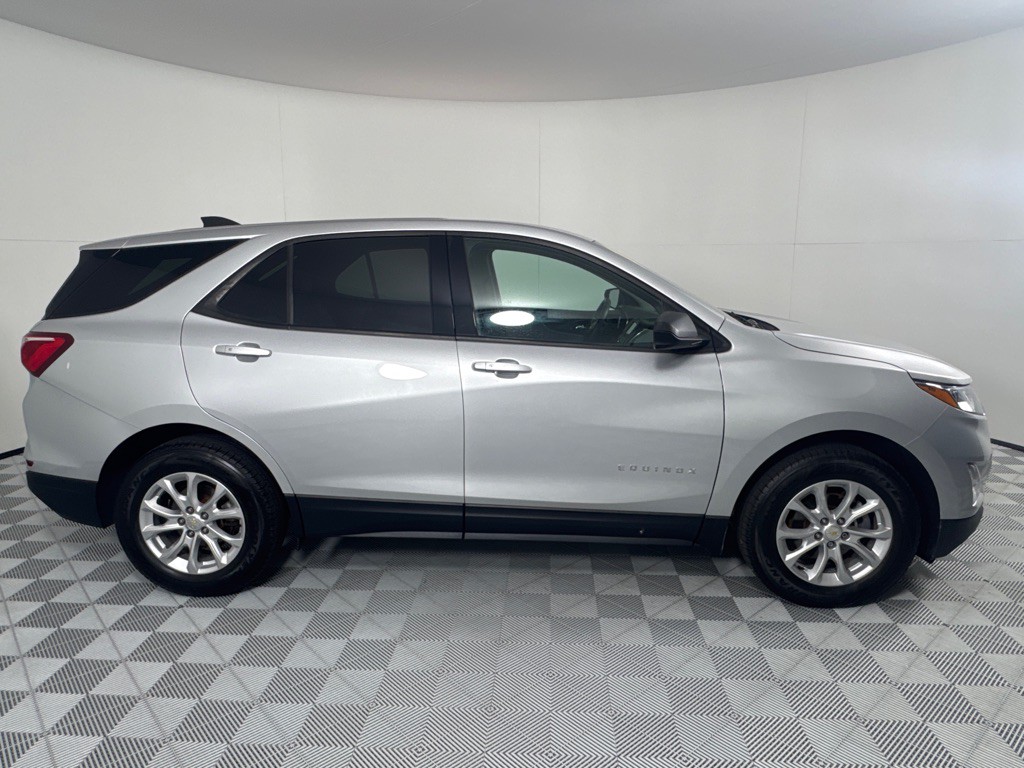 2018 Chevrolet Equinox Image 4