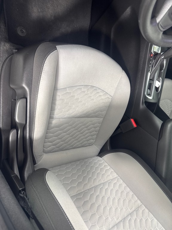 2018 Chevrolet Equinox Image 13