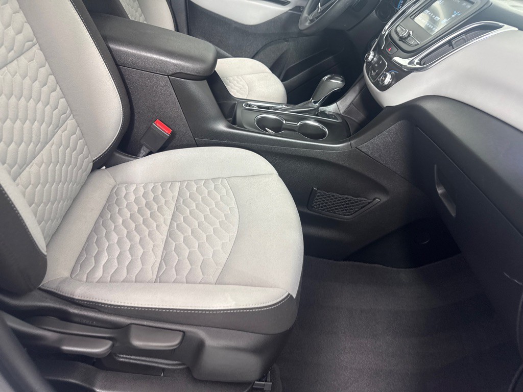 2018 Chevrolet Equinox Image 25