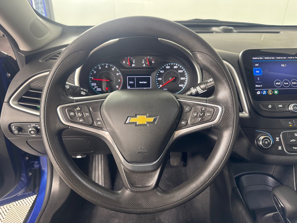 2023 Chevrolet Malibu Image 15