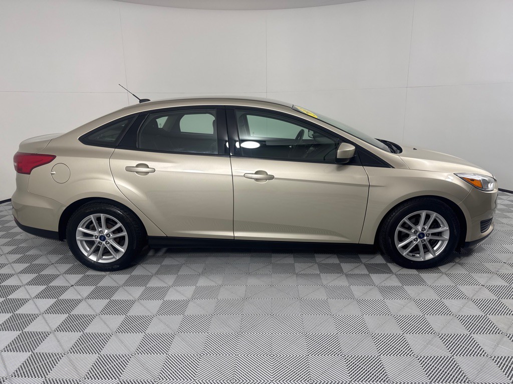 2018 Ford Focus Image 4