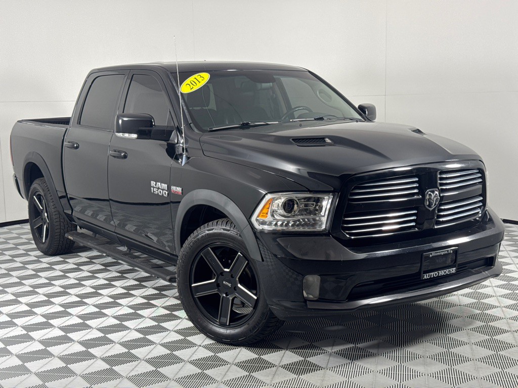 2013 RAM 1500 Image 2