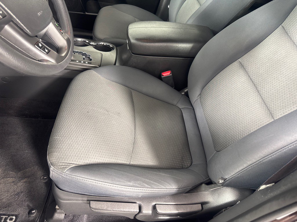 2013 Kia Sorento Image 13