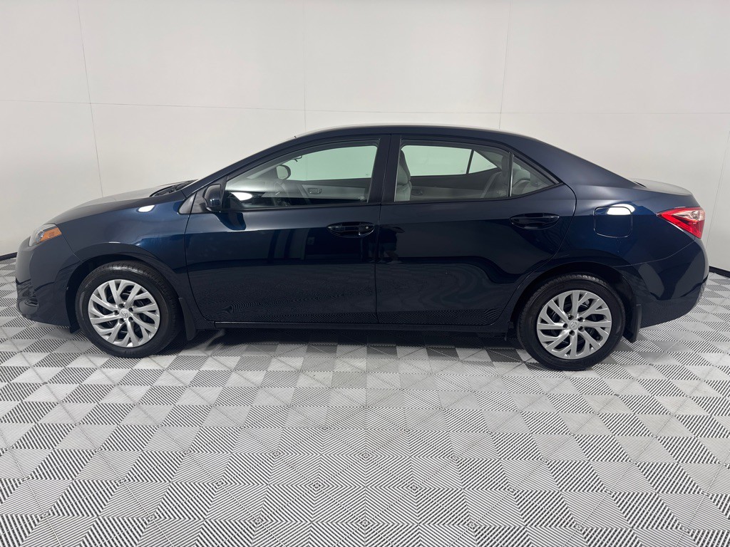 2018 Toyota Corolla Image 9