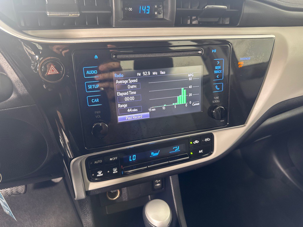 2018 Toyota Corolla Image 18