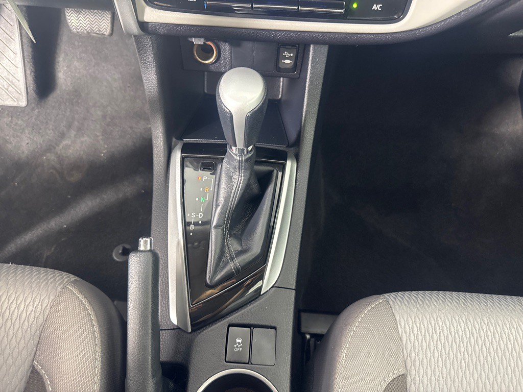 2018 Toyota Corolla Image 20