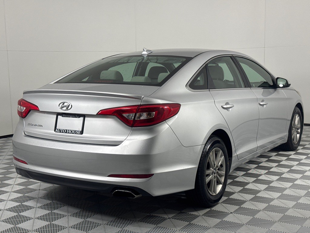 2015 Hyundai Sonata Image 5