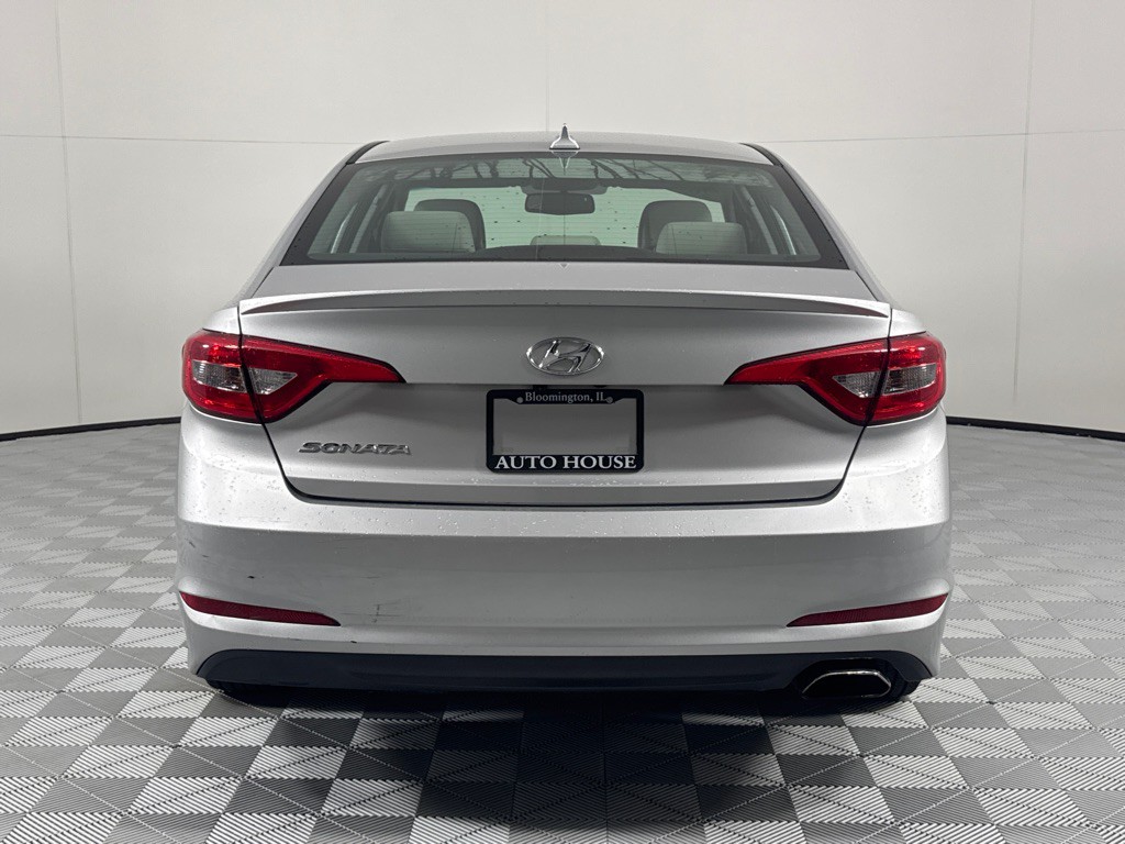 2015 Hyundai Sonata Image 6