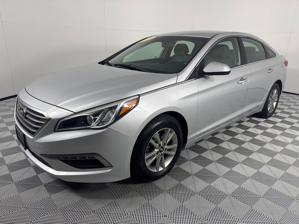 2015 Hyundai Sonata Image 8