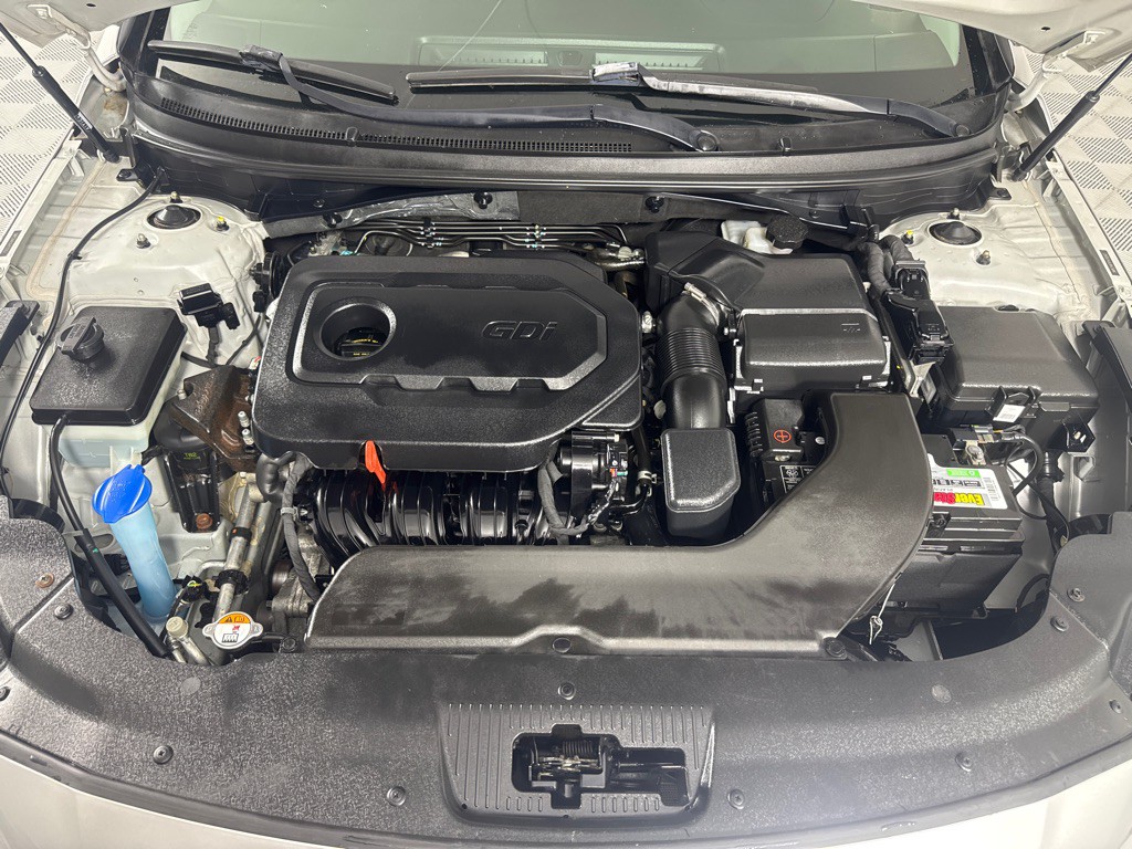 2015 Hyundai Sonata Image 25