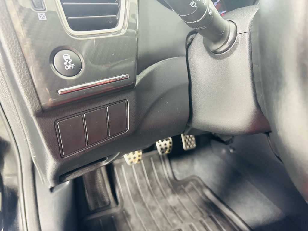2015 Honda Civic Image 15