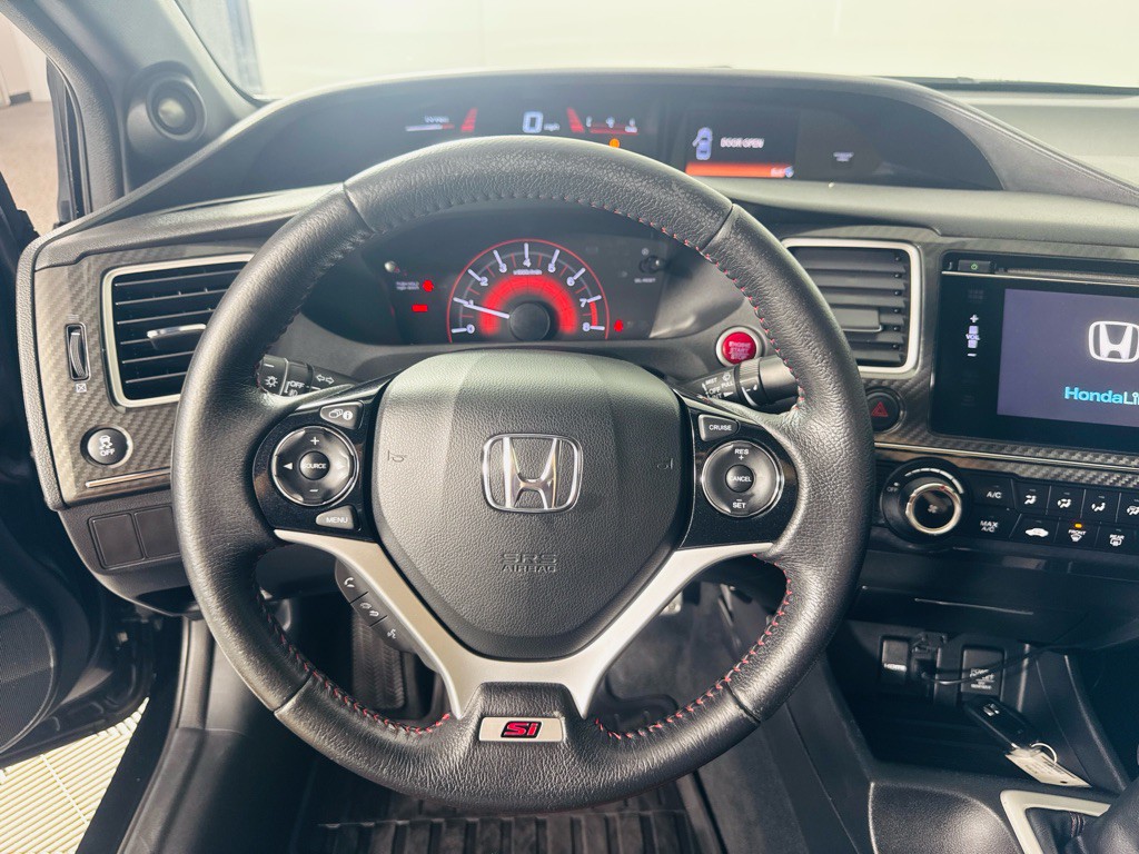2015 Honda Civic Image 16