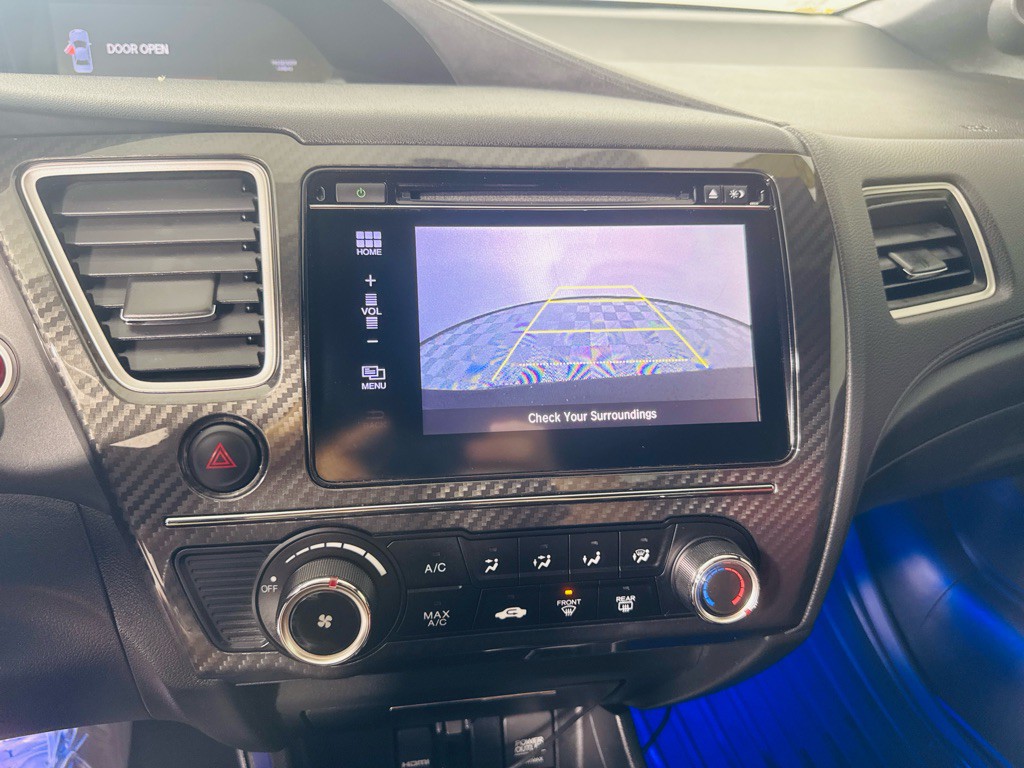 2015 Honda Civic Image 17