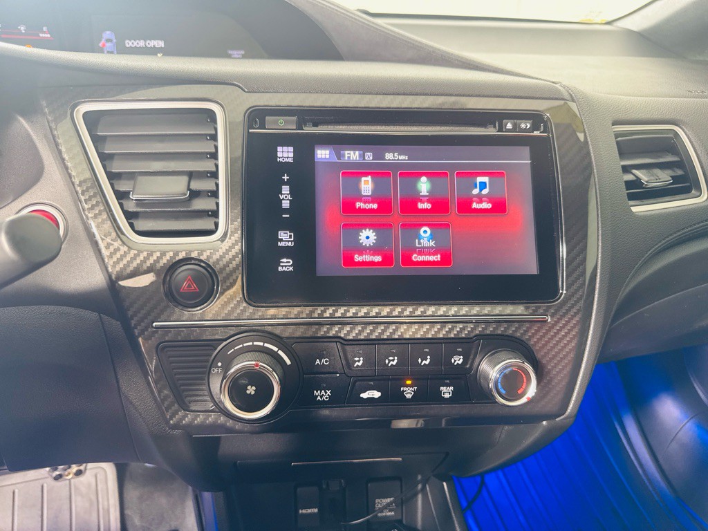 2015 Honda Civic Image 18