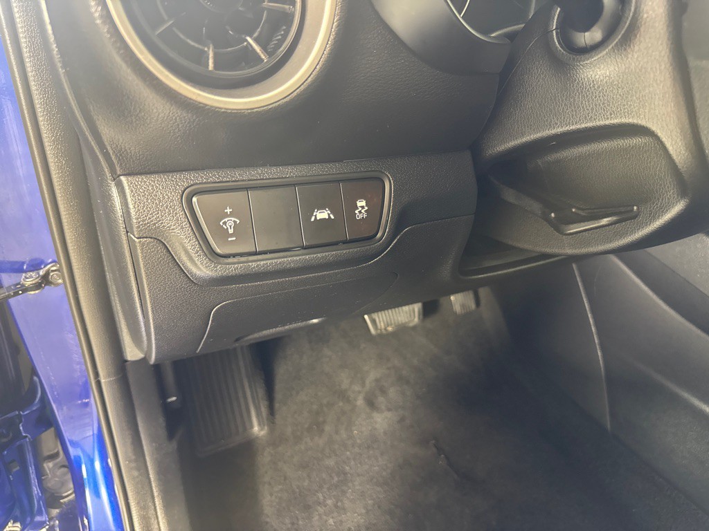 2021 Kia Forte Image 15